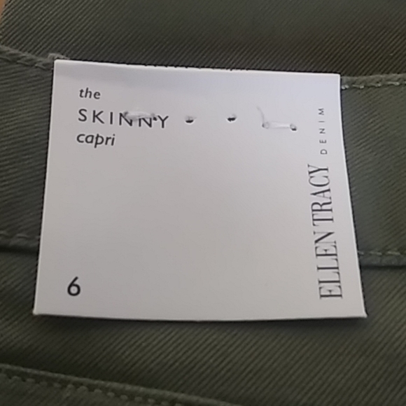 Ellen Tracey denim capri pants - Picture 3 of 3